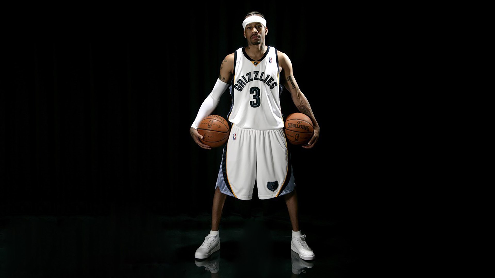 巅峰对决！扣篮大赛上演史诗级表演，新星力压群雄夺冠